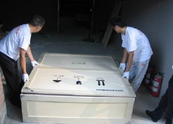 工藝品運(yùn)輸.jpg 工藝品運(yùn)輸.jpg